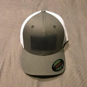 Columbia PFG Hat